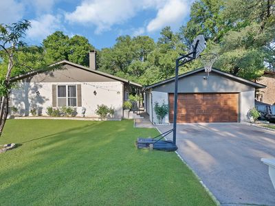1124 Tyra Ln, Fort Worth, TX, 76114