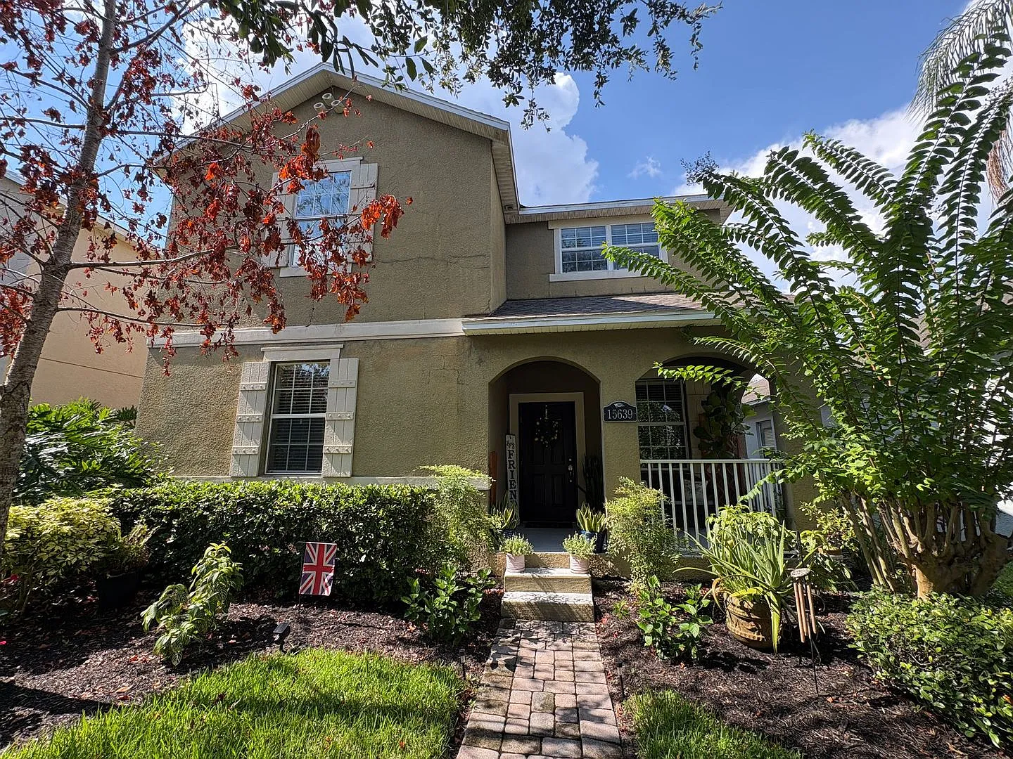 Beautiful 6 Bedrooms 3 Bath Over 2600 Sq Ft In Winter Garden — Photo 1