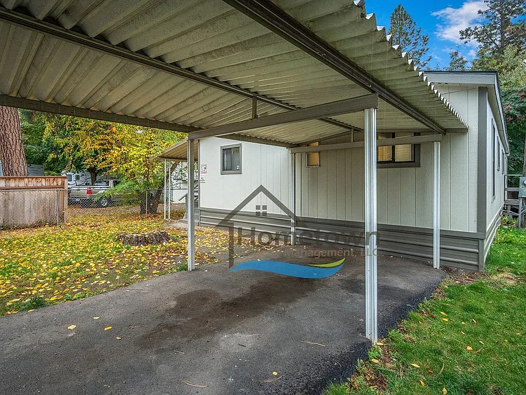 140 W Cosgrove Rd — Photo 20