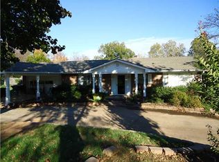 3020 Dogwood Dr, Edmond, OK 73013