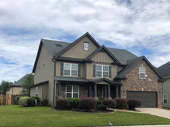2nd image of 2300 Park Estates Dr