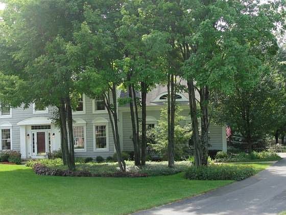 1st image of 3272 Estates Ct S
