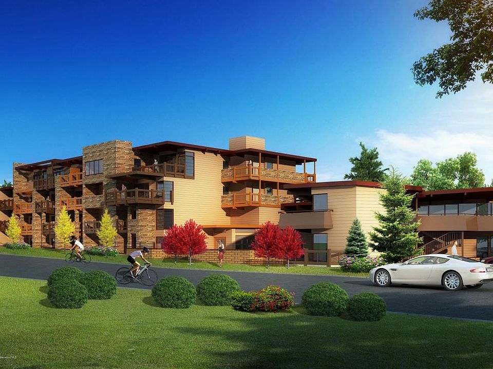 2nd image of 500 W Hopkins Ave #301