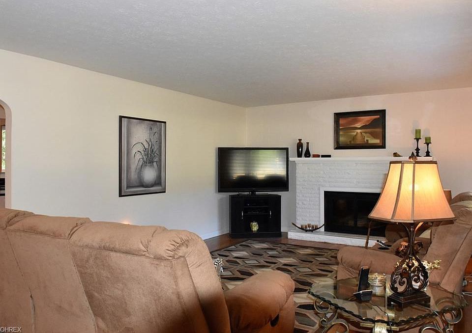 751 Sunnyside Rd, Vermilion, OH 44089 Zillow