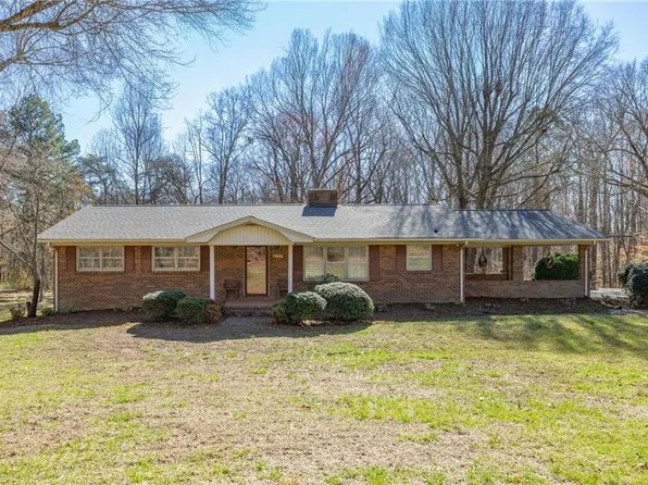 8944 Us Highway 158, Reidsville, NC 27320