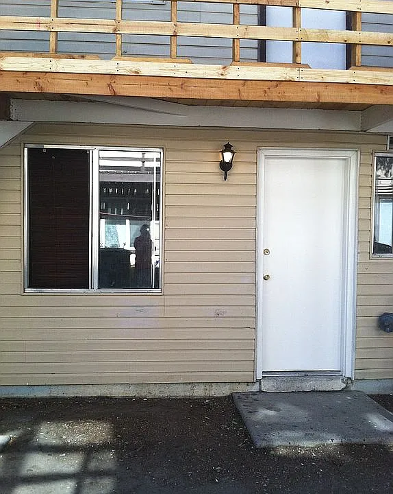 Back door unit B.