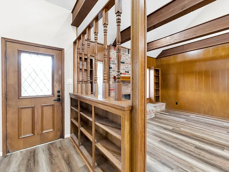 8102 Autumn Willow Dr — Photo 26