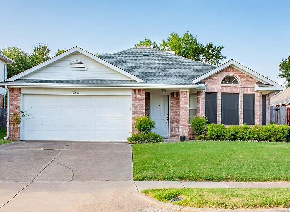 1st image of 1208 Gordon Oaks Dr
