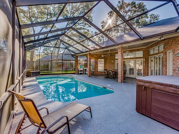2nd image of 1335 Ashley Oaks Dr