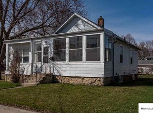 42 26th St SW, Mason City, IA 50401