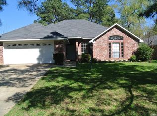 9873 Deep Woods Dr, Shreveport, LA 71118