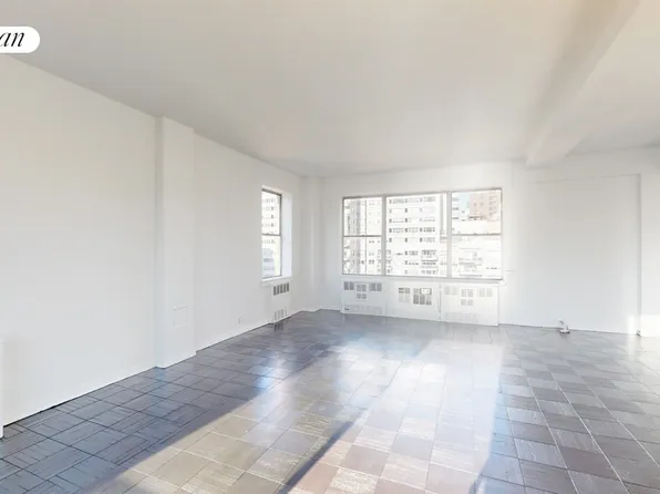 167 East 67th Street image 29 of 33