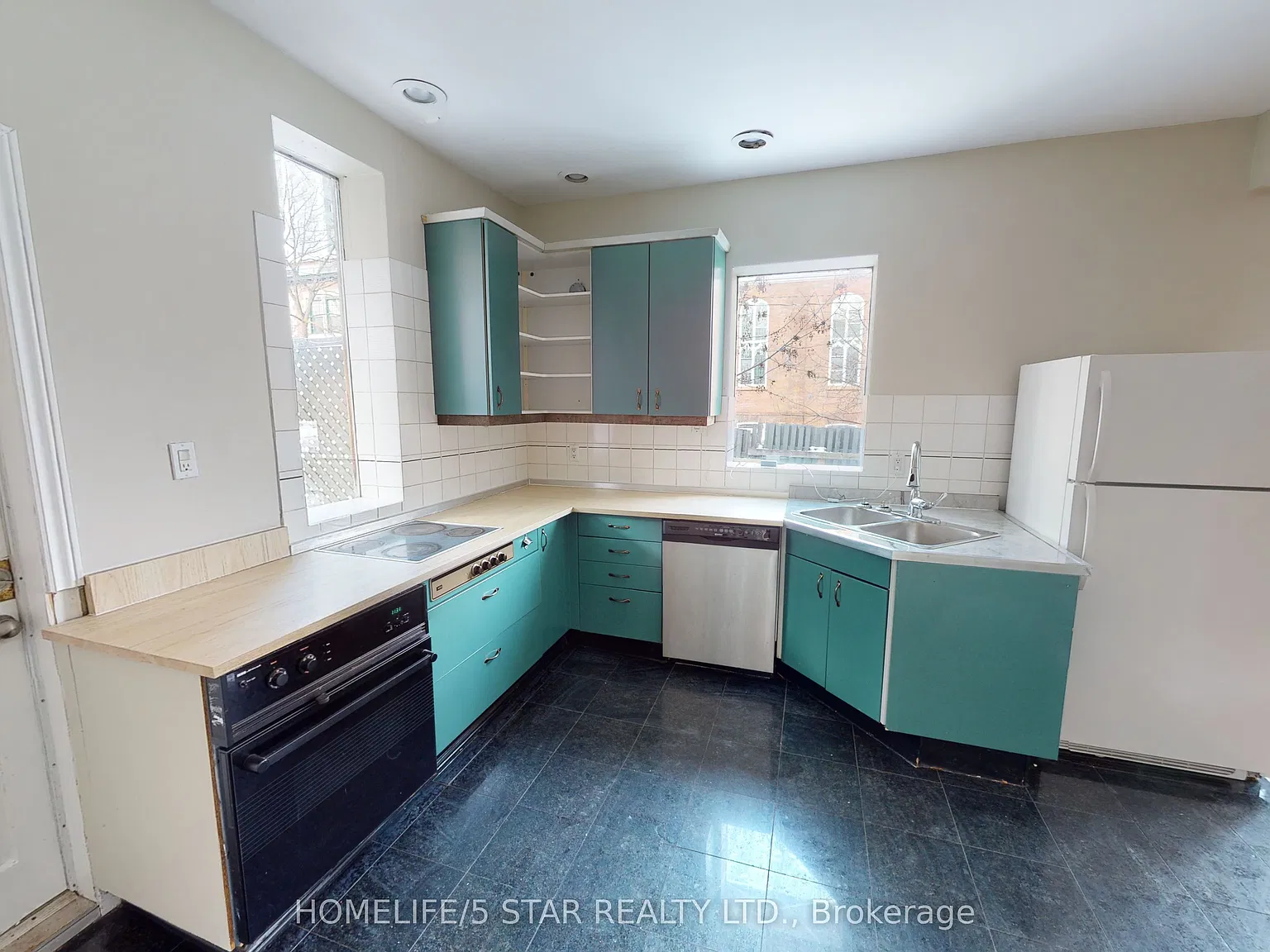2 bed, $2,795 — Photo 2