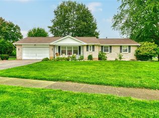 11 Damsen Rd, Rochester, NY 14612