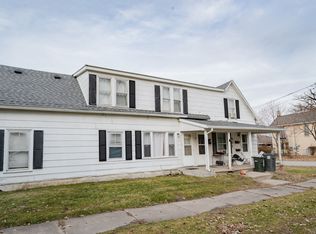 501 W 2nd St, Cedar Falls, IA 50613
