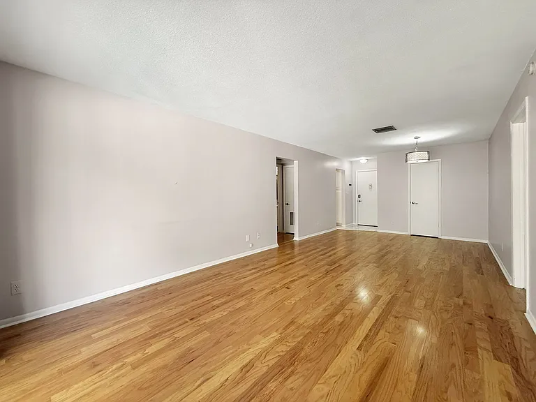 4607 W Fig St #209 — Photo 4