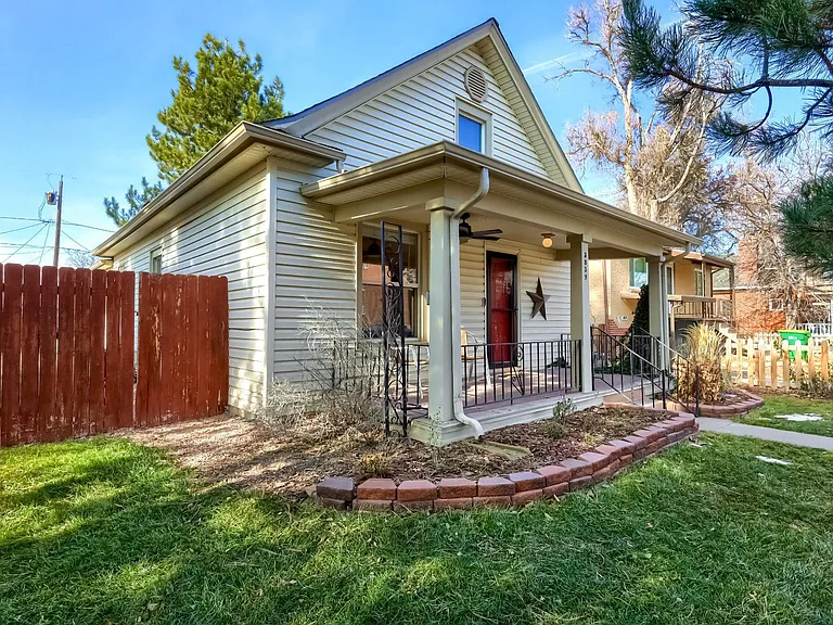 3039 S Bannock St — Photo 3
