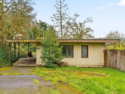 452 S 4th St, Springfield, OR, 97477