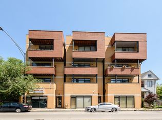 4121 N Pulaski Rd APT 2, Chicago, IL 60641
