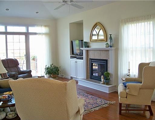 2nd image of 6225 Stonebrook Dr