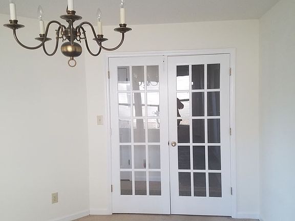 3rd image of 2301 Zornbrook Dr