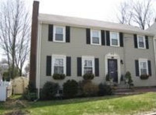 19 Burrell St, Melrose, MA 02176