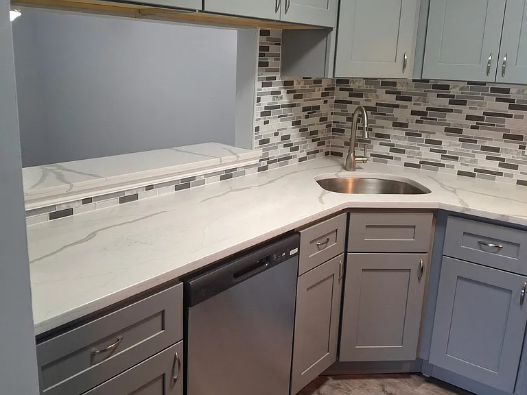 4206A Aberdeen Dr — Photo 2
