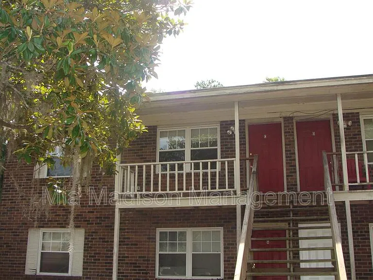 1 Oak Forest Ln #C — Photo 1