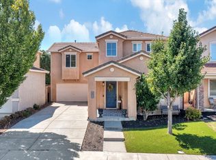 1859 Leaning Oak Dr, Fairfield, CA 94534