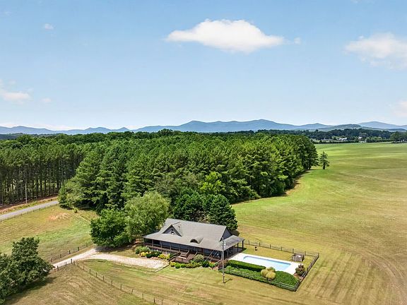 3rd image of 441 State Road 1541