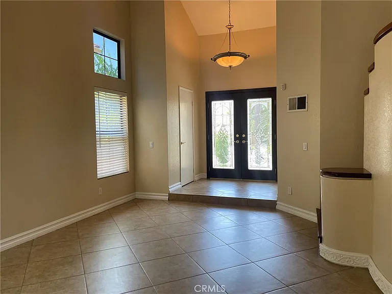 10190 Saddlehill Ter — Photo 3