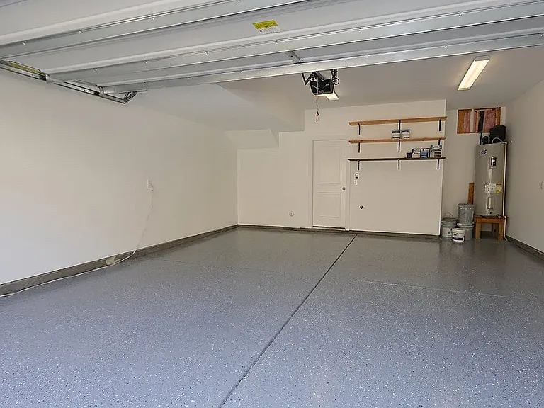 855 Wake Towne Dr — Photo 17