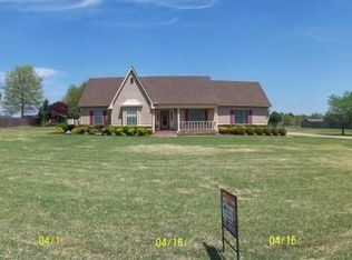 2870 Dove Meadow Ln, Southaven, MS 38672