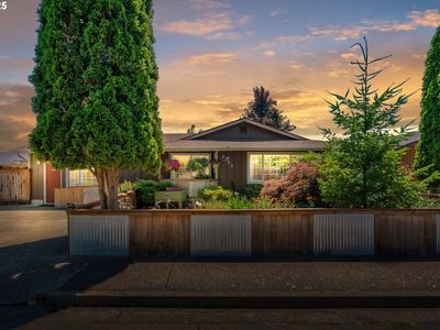 2123 Carver St, Cottage Grove, OR, 97424