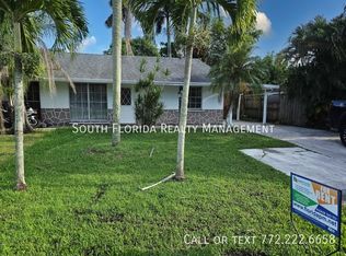 48 SE Tioga Pl, Stuart, FL 34997