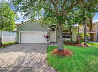 5323 NW 122nd Dr, Coral Springs, FL 33076