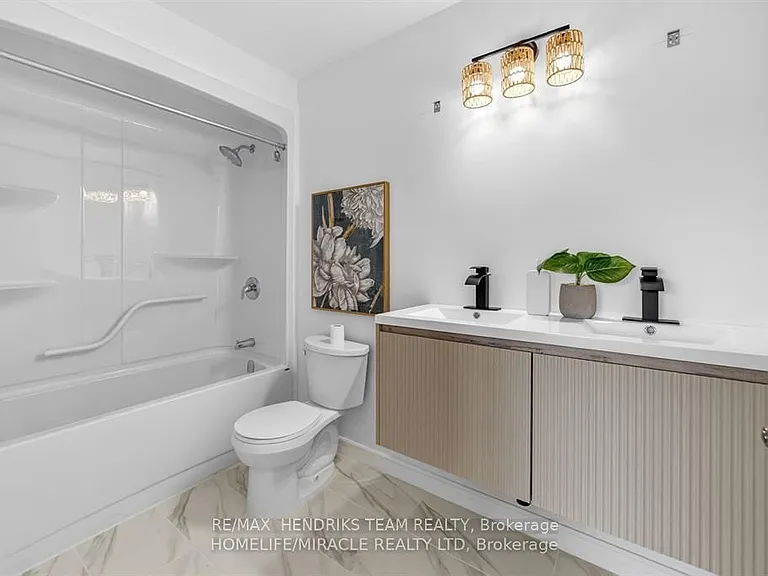 7353 Marvel Dr — Photo 18