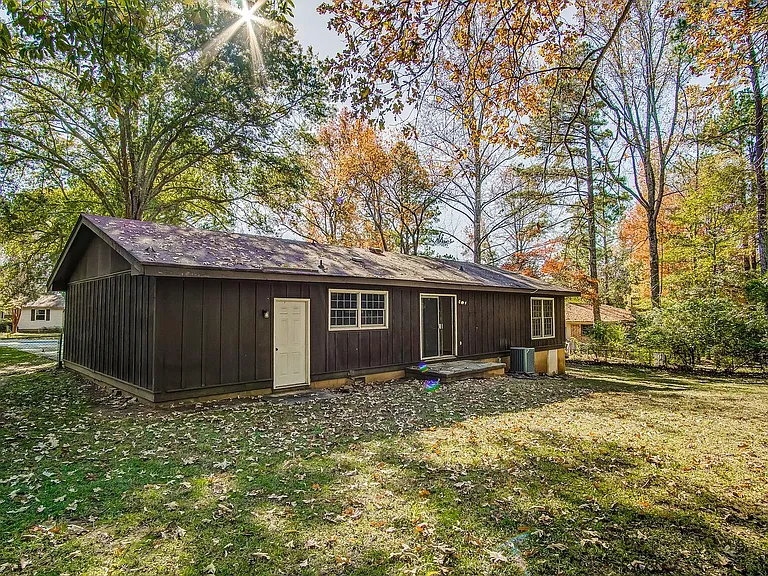 150 Arthur Cir — Photo 27