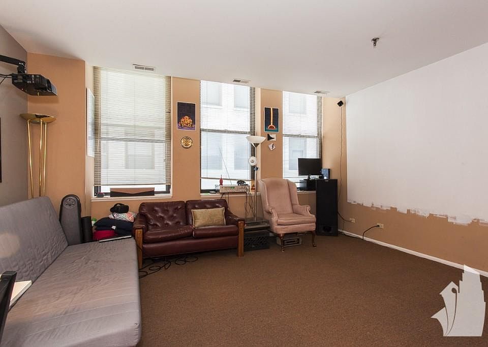 1st image of 742 S Federal St APT 309