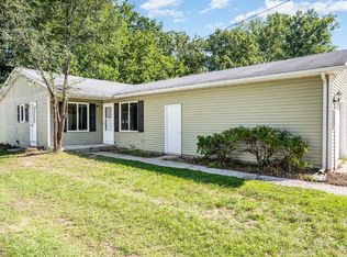 3419 Henry St, Midland, MI 48642