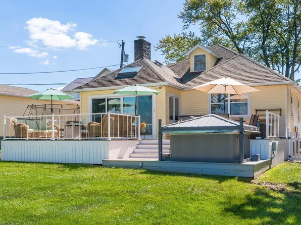 12222 Bright St NE, Millersport, OH 43046