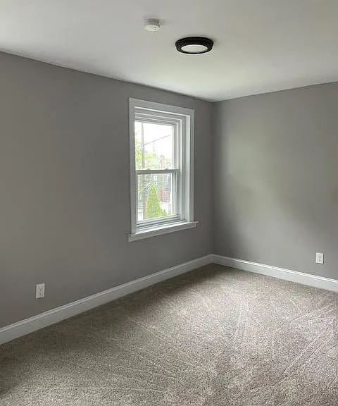 302 W Freedley St — Photo 24