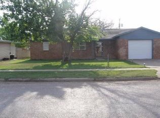 309 Fir St, Idalou, TX 79329