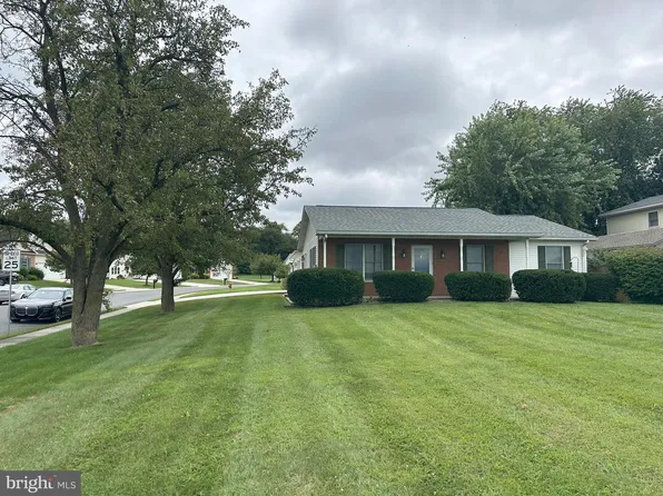 3312 Scotland Rd, Chambersburg, PA 17202