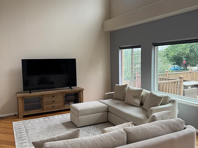 20' High Ceiling with Large Ceiling Fan