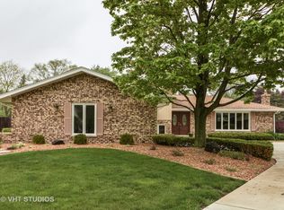 8214 Legend Ln, Orland Park, IL