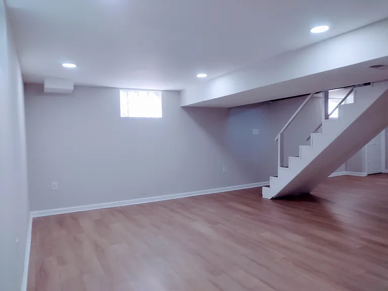 4204 Colonial Rd — Photo 41