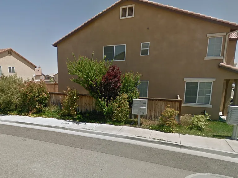 14158 Rachel St — Photo 2