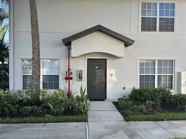 9069 Gervais Cir APT 1109, Naples, FL 34120