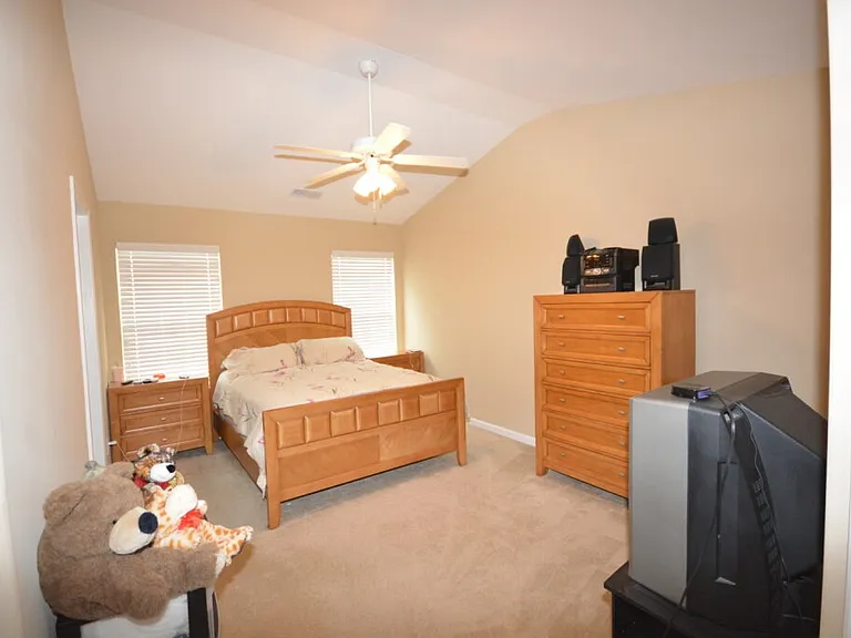 64 Winter Lake Cir — Photo 17